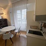 Living Vittoria: Vicino Al Centro Di Appartement