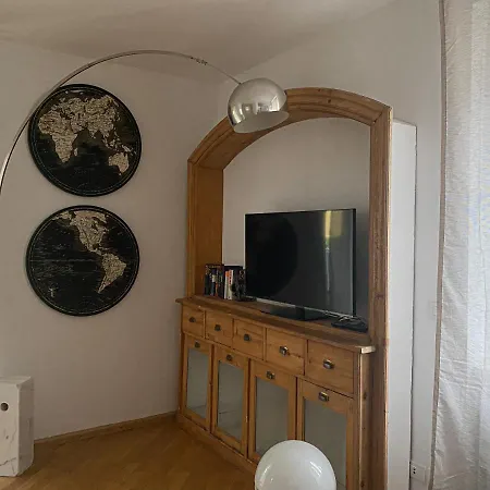 Living Vittoria: Vicino Al Centro Di *