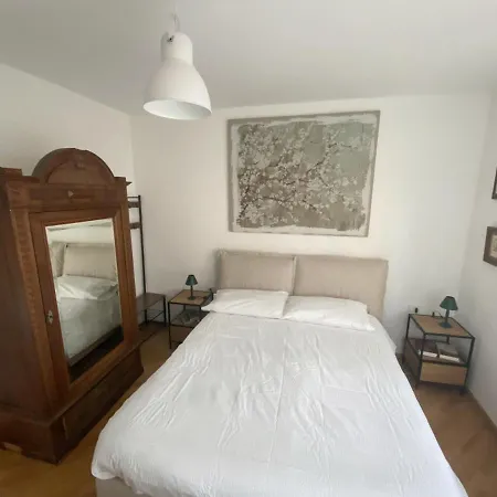 公寓 Living Vittoria: Vicino Al Centro Di