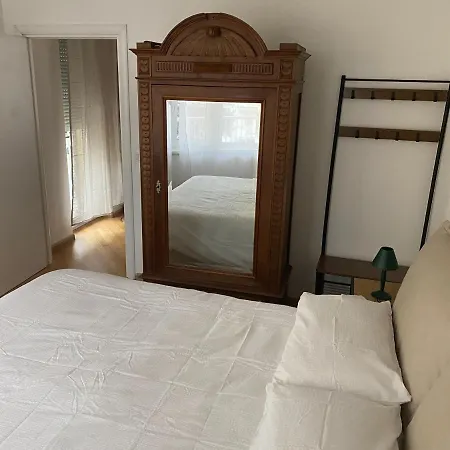 Living Vittoria: Vicino Al Centro Di アパート ボルツァーノ