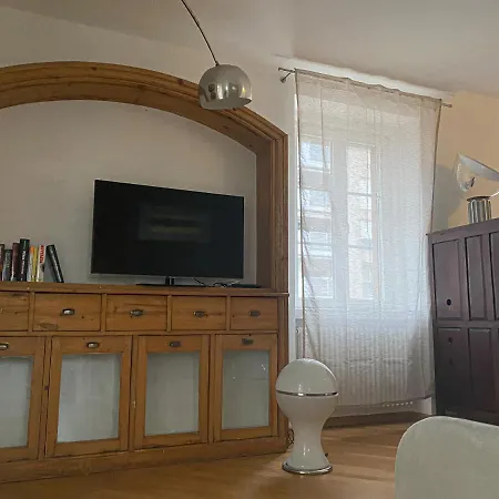 Living Vittoria: Vicino Al Centro Di Appartement *