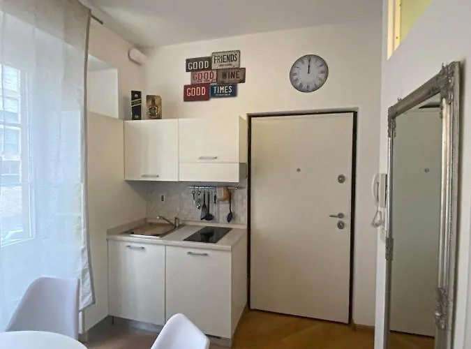 Living Vittoria: Vicino Al Centro Di Apartment Bozen