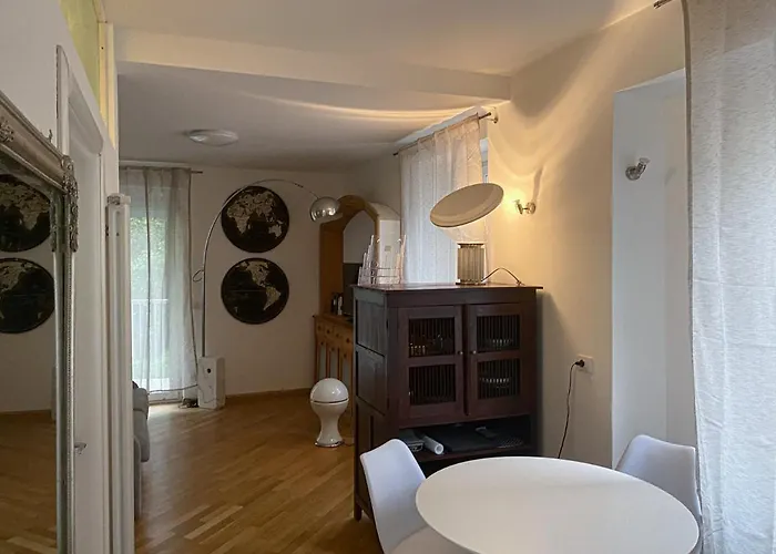 Apartment Living Vittoria: Vicino Al Centro Di Bolzano