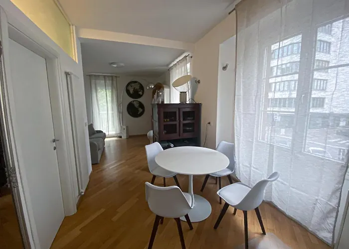 Living Vittoria: Vicino Al Centro Di Bolzano