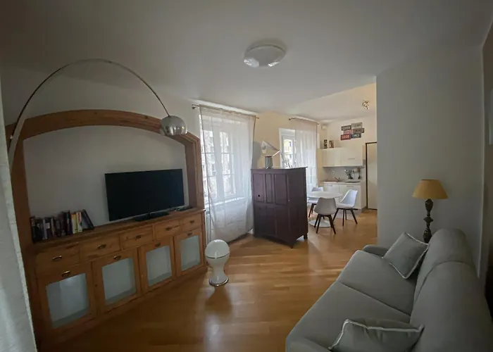 Living Vittoria: Vicino Al Centro Di *