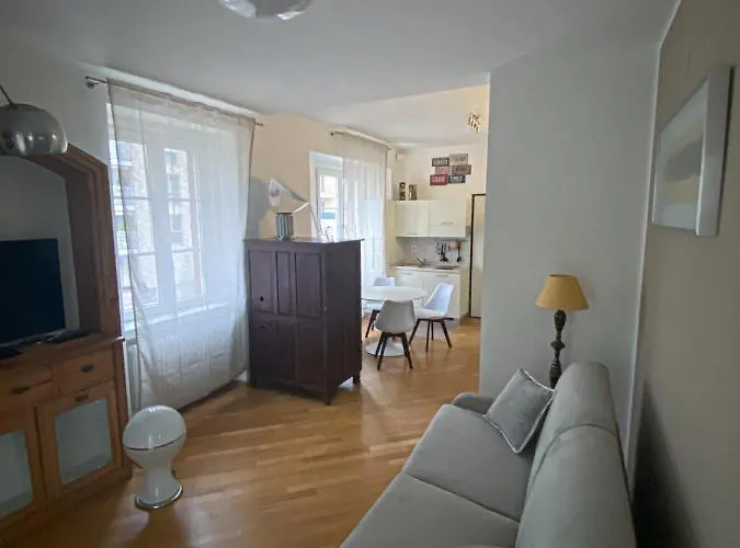 Living Vittoria: Vicino Al Centro Di Apartment *